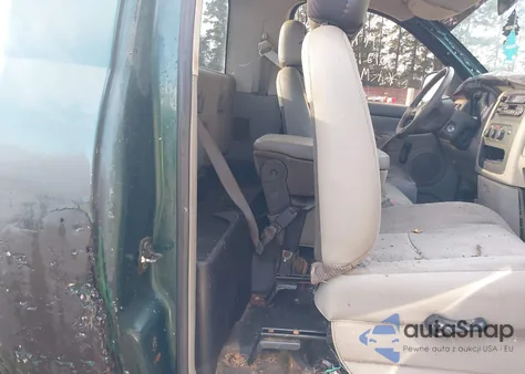 2002 Dodge Ram 1500 St z USA, uszkodzony, nr VIN 1D7HA16K72J216574